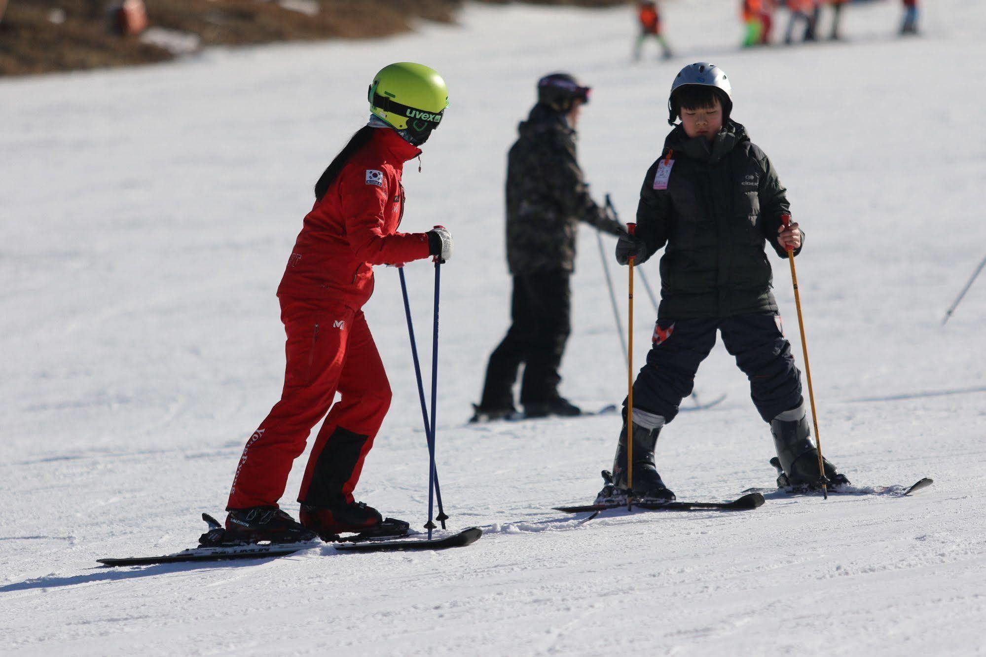 Yongpyong Resort Villa Condominium Pyeongchang Eksteriør bilde